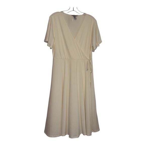 H&M Faux Wrap Dress Casual V Neck Flared Short Sleeve‎ Summer Cream Size Large - Picture 1 of 4
